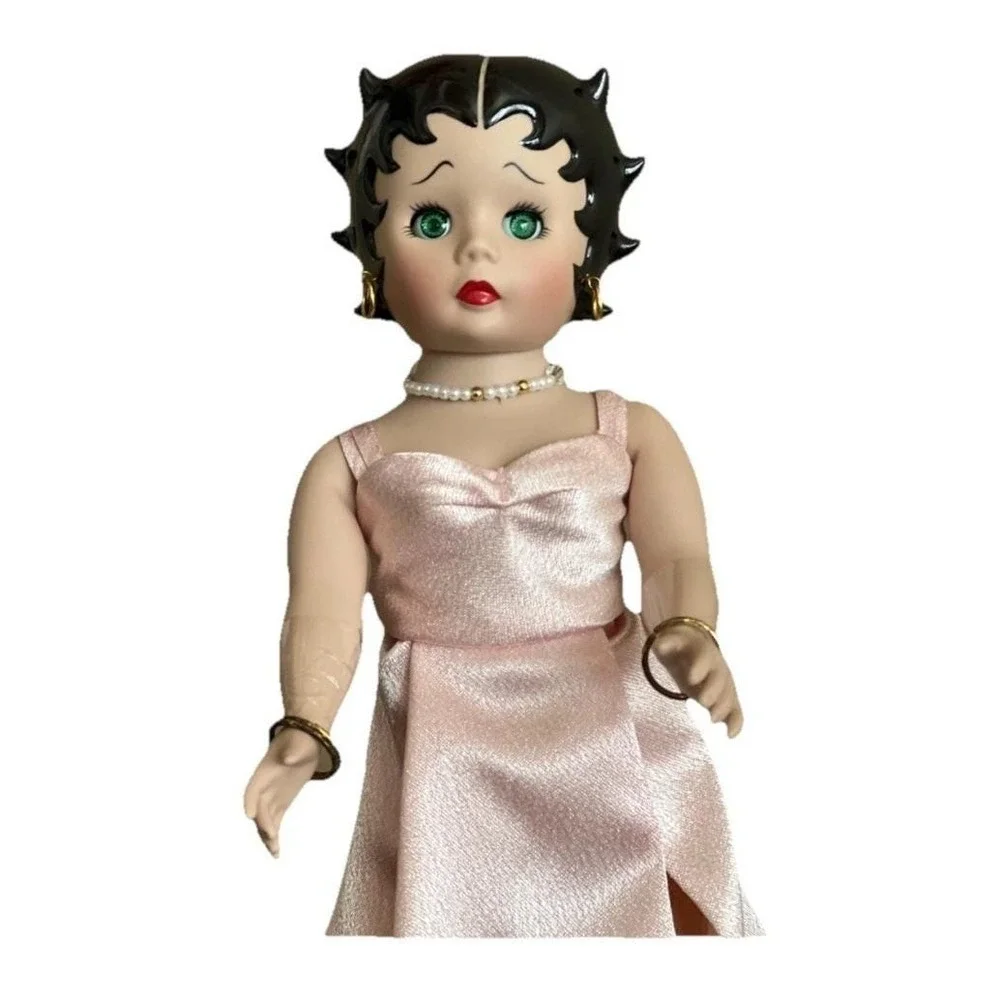 MADAME ALEXANDER 